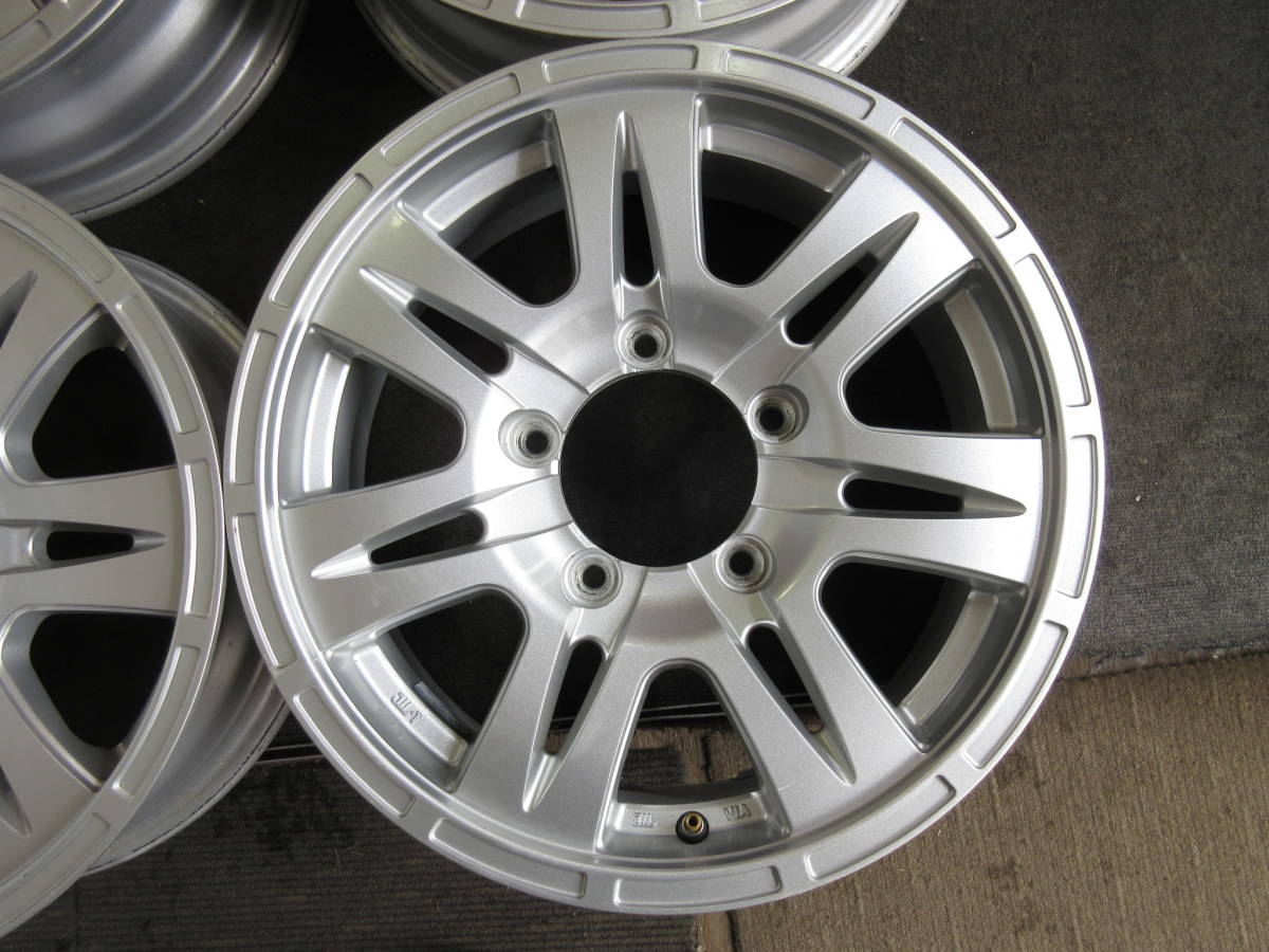 item_image_3