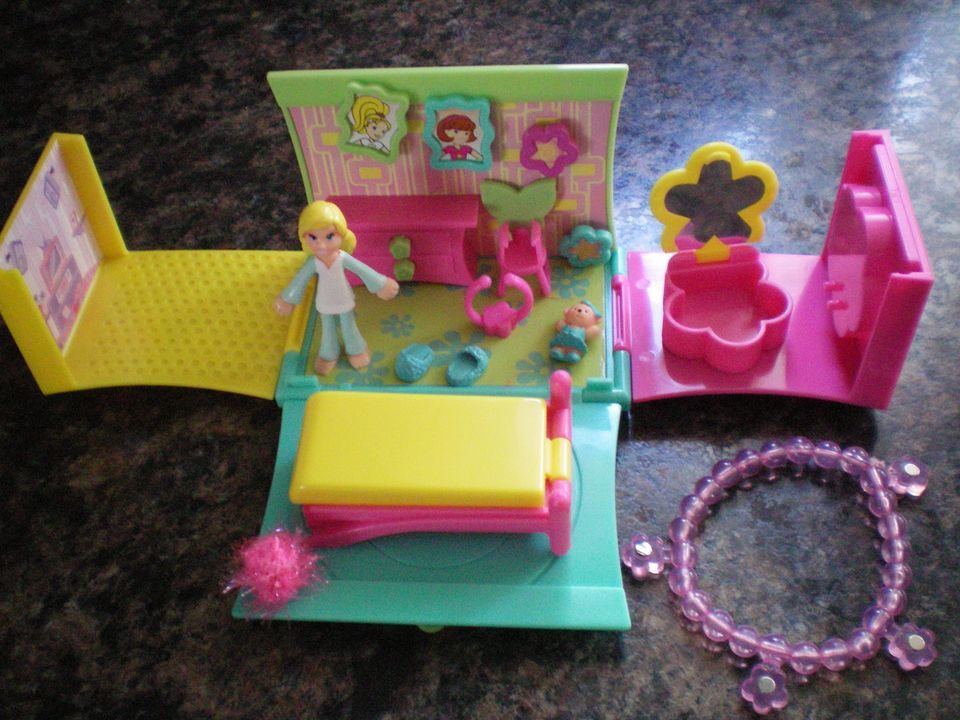 Polly Pocket（ポーリーポケット）マグネット 2003年 セットF Playing with Jewelry Box Bedroom！の画像1
