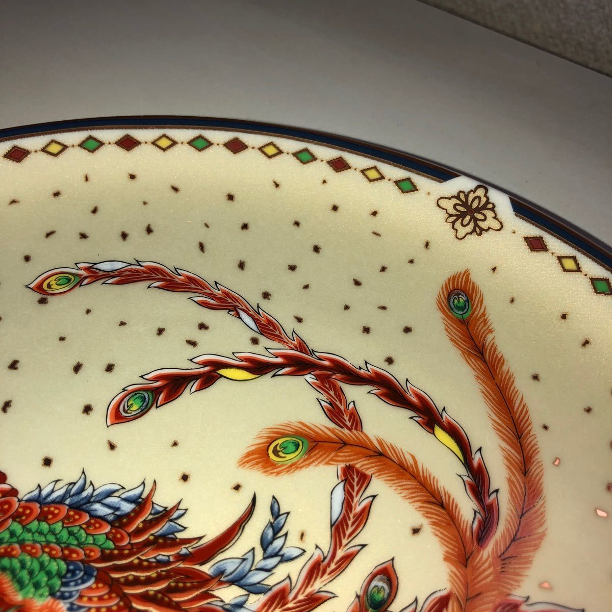 葛飾北斎 鳳凰図屏風 大皿 絵皿 飾り皿 金箔絵付け 天王窯 翔 葛飾北斎 鳳凰図屏風 大皿 絵皿 飾り皿 金箔絵付け 天王窯 翔