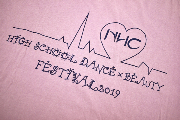 Y-1825★送料無料★NHC HIGH SCHOOL DANCE×BEAUTY FESTIVAL 2019年 高校 ダンスフェスティバル★ヘアメイクカレッジ 半袖 T-シャツ Ｌ_画像2