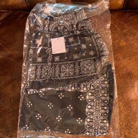 F.C.Real Bristol SMALL LOGO SHORTS 黒 L | bedouingardenvillage.com