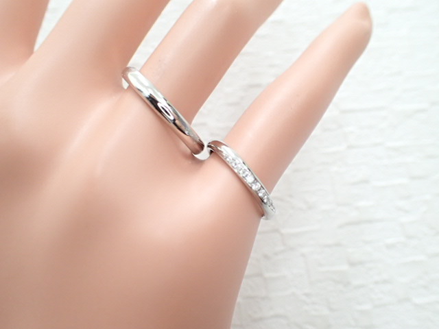 美品 ラザールダイヤモンド Pt950 ダイヤ計0.06ct ペアリング 指輪