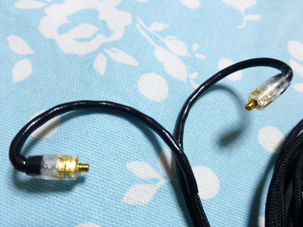 MMCX ケーブル BELDEN 1804a 4.4mm5極 L字コネクタ トープラ販売 MMCX ケーブル BELDEN 1804a 4.4mm5極 L字コネクタ トープラ販売