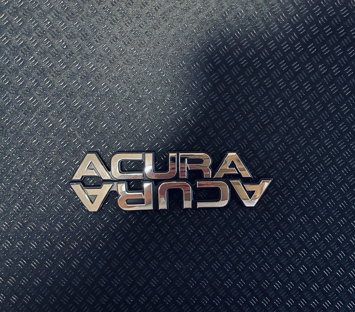 入手困難【美品】アキュラ【海外純正】エンブレム　大小　２個セット HONDA ホンダ　ACURA