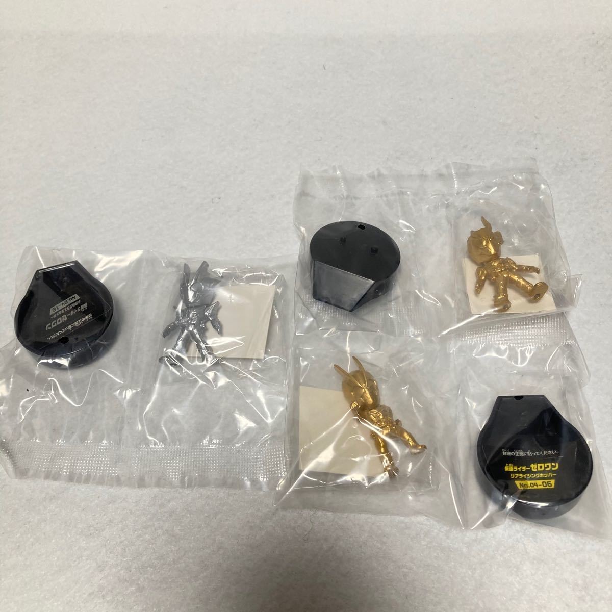 Paypayフリマ 仮面ライダー ゴールド フィギュア 04 ゼロワン アークワン シークレット メタルクラスタホッパー リアライジングホッパー Paypayフリマ 仮面ライダー ゴールド フィギュア 04 ゼロワン アークワン シークレット メタルクラスタホッパー リアライジングホッパー