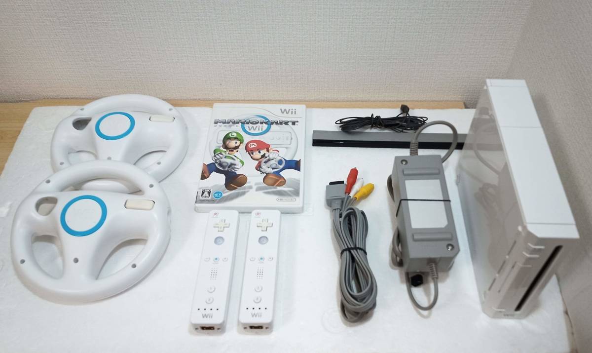 ヤフオク 動作品 即納 2人プレイ用 Wii マリオカートセ