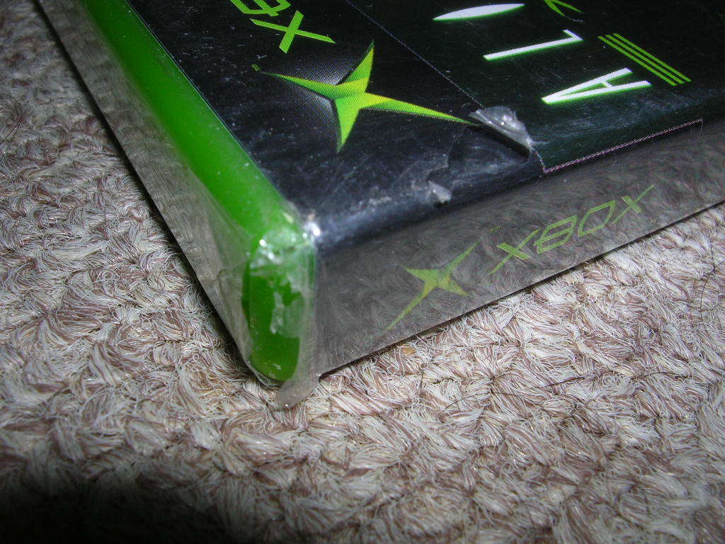 XBOX* Alien vs Predator overseas edition ( China?)* unopened * out vinyl crack 