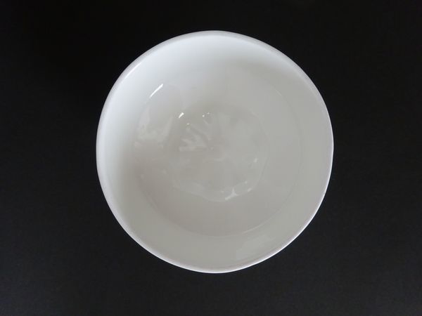 nn. новый товар не использовался elegant посуда белый сверху товар ROYAL ALBERT VAL D\'OR Royal Albert Wald -Round Covered Butter маслёнка 