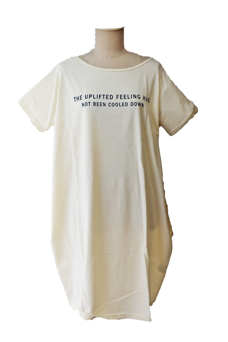han100om 新品 ロングTシャツ ロゴ 数量は多 チュニック丈Tシャツ Lサイズ お買い得 綿 オフホワイト 在庫処分 【WEB限定】 ポリ レディース