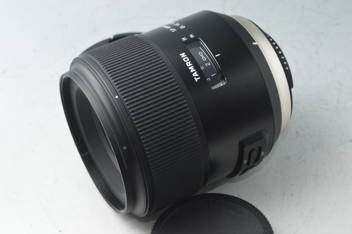 4776 【外観美品】 TAMRON タムロン 単焦点レンズ SP 45mm F1.8 Di VC