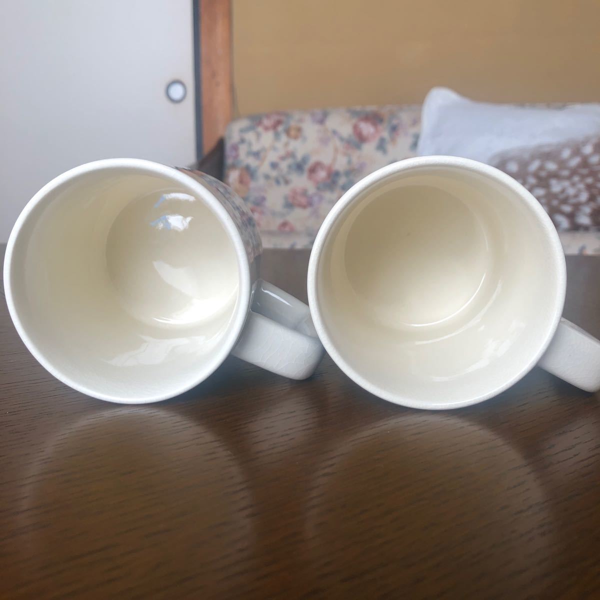 マグカップ　ペア　デルフト風　ぶどう柄　ホワイト×ネイビー　三洋陶器　SANYO TOKI