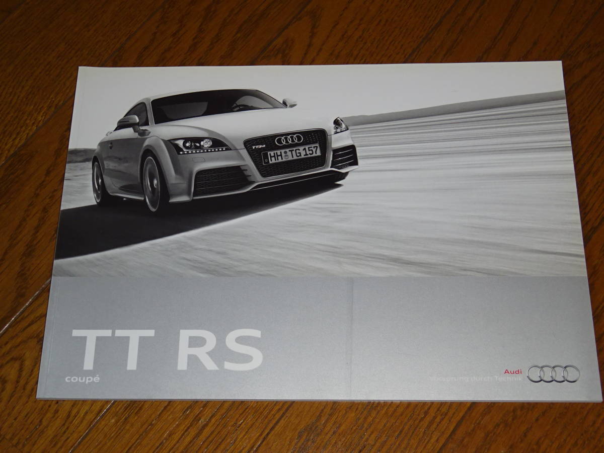 ■2009 アウディ TTS RS coupe クーペ 厚口カタログ■日本語版_画像1