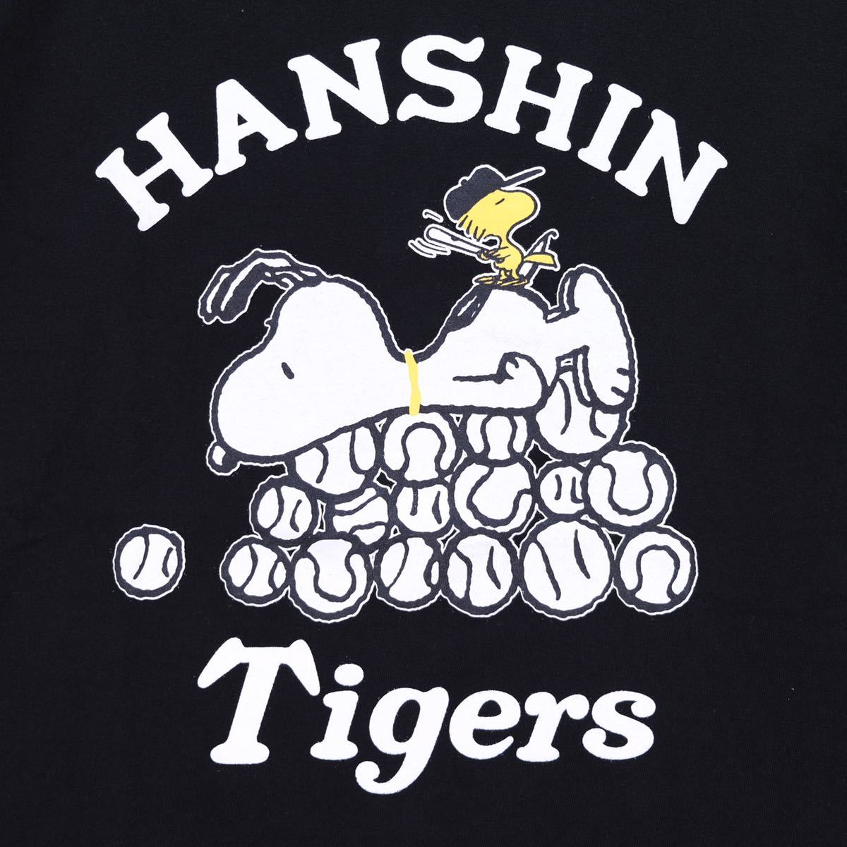Paypayフリマ 阪神タイガース Peanuts ピーナッツ コラボtシャツ スヌーピー ウッドストック ブラック Sサイズ Paypayフリマ 阪神タイガース Peanuts ピーナッツ コラボtシャツ スヌーピー ウッドストック ブラック Sサイズ