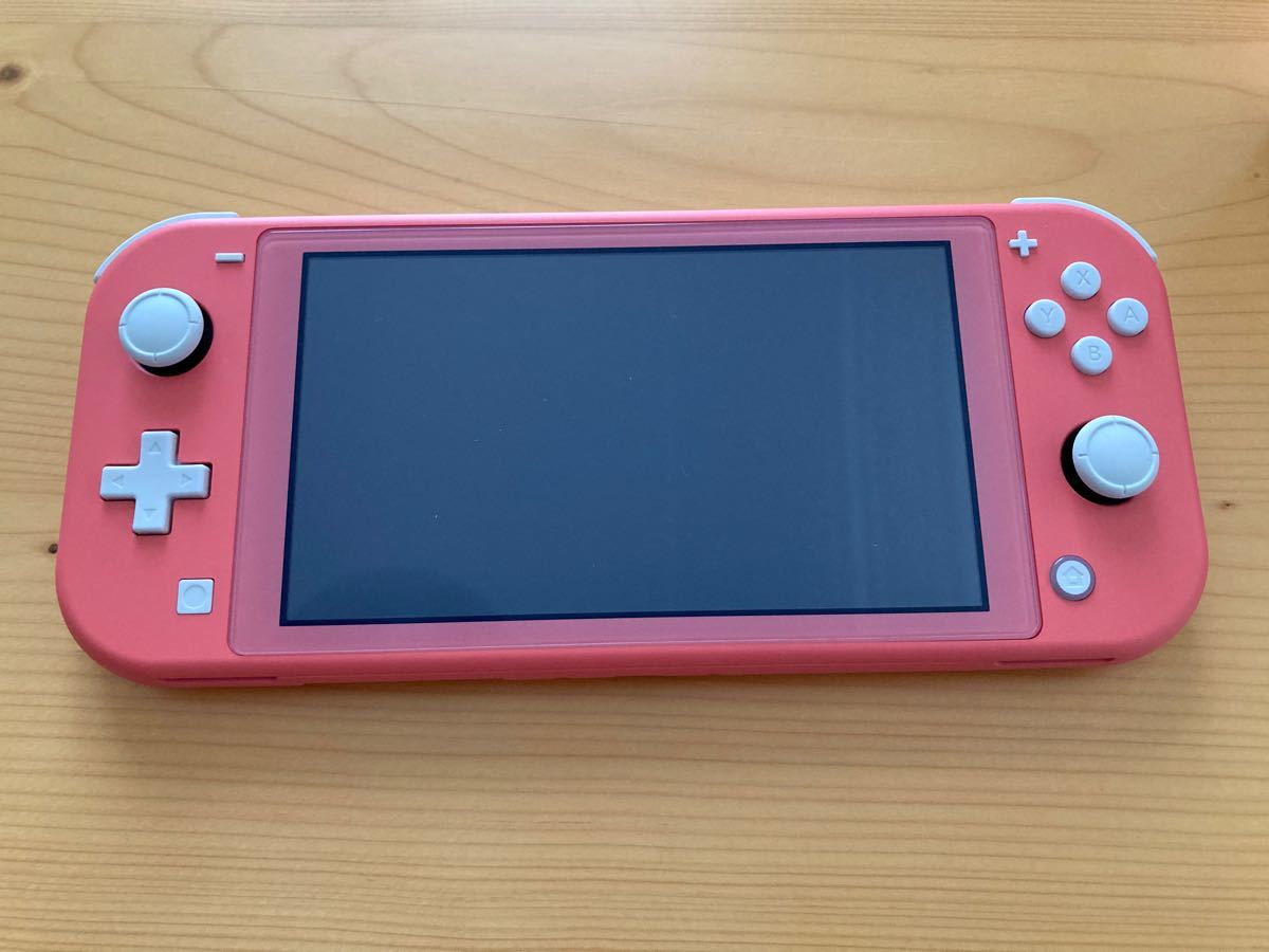 Nintendo switch lite本体　ブルーライトカットのガラスフィルム付き