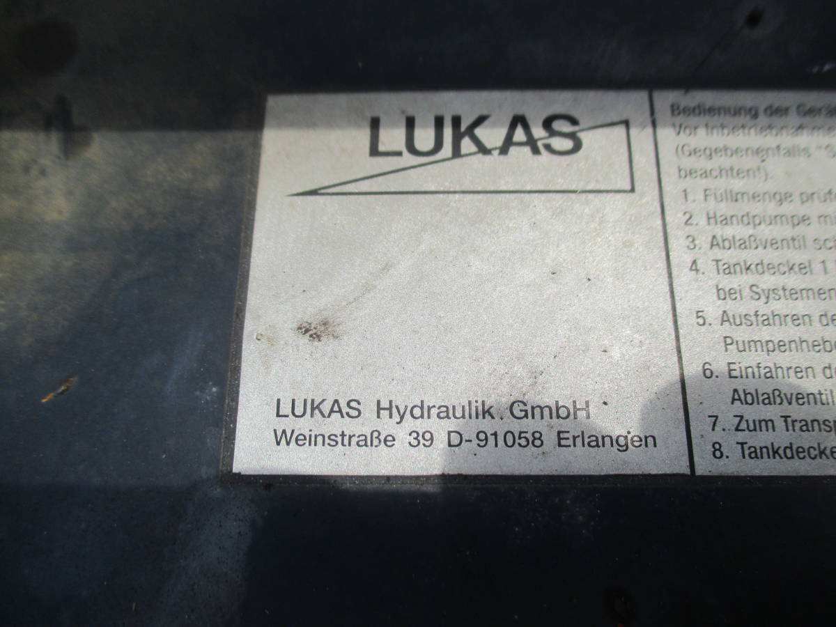 油谷 №8688 大型 油圧ジャッキ 鉄道復旧用 レスキュー LUKAS 油谷 №8688 大型 油圧ジャッキ 鉄道復旧用 レスキュー LUKAS