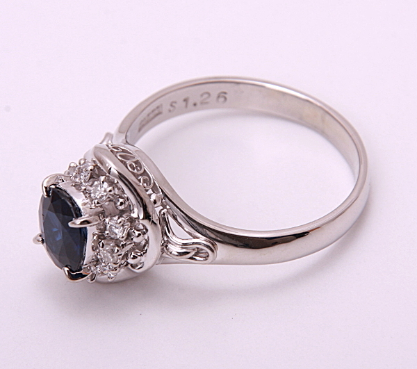 《質屋》Pt900★天然サファイア1.26ct+ダイアモンドリング★C-5327_画像4