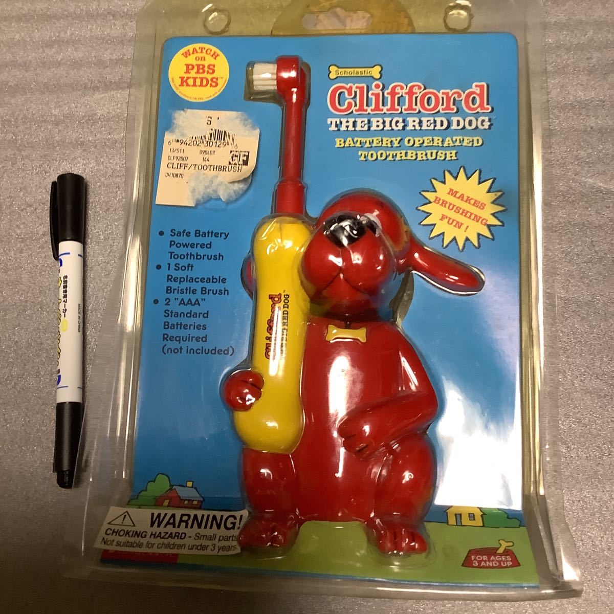 レア Clifford Battery Toothbrush クリフォード 電動歯ブラシ 犬 海外キャラクター ビンテージ 人形 フィギュア 雑貨 レトロ キャラクタードール 売買されたオークション情報 Yahooの商品情報をアーカイブ公開 オークファン Aucfan Com