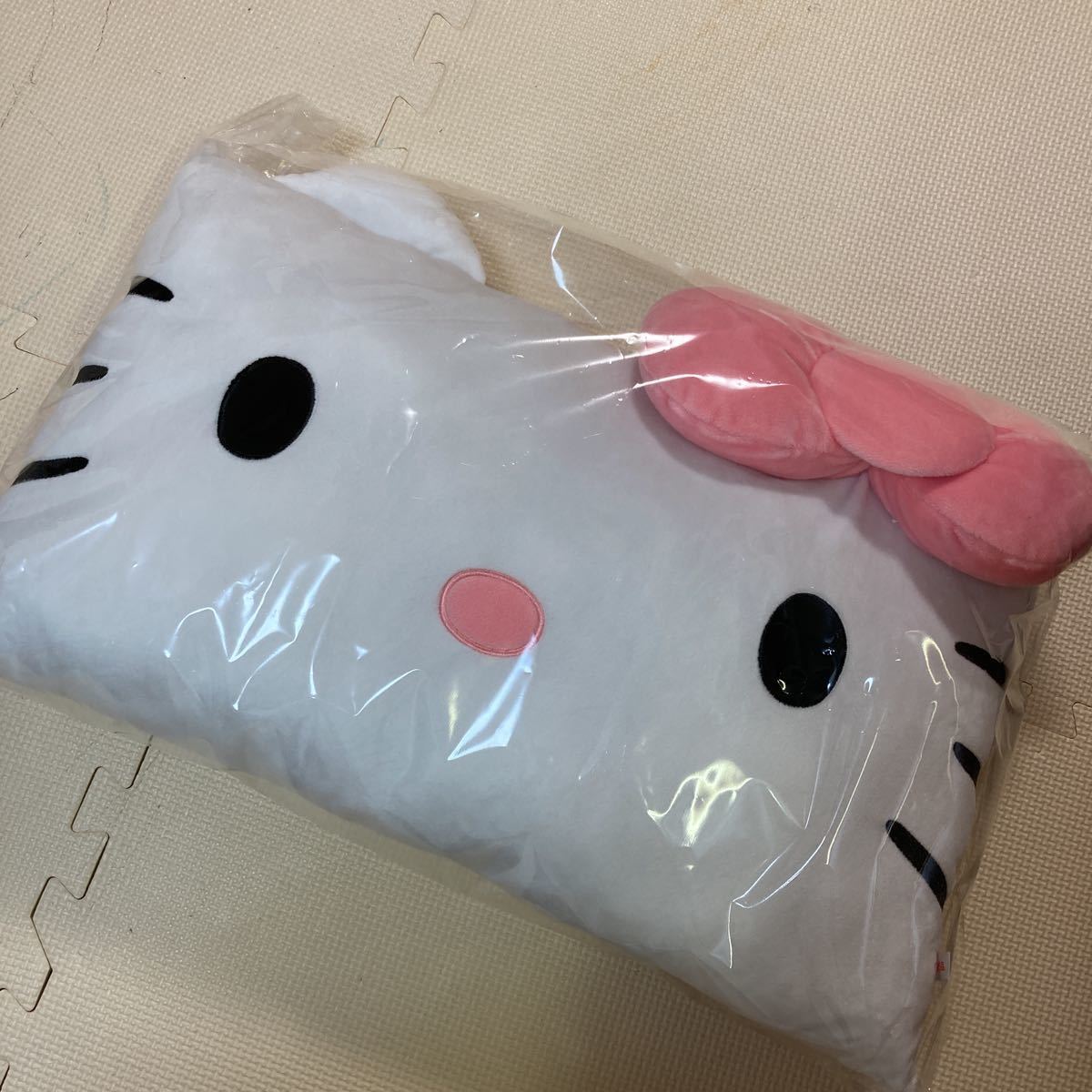 キティ☆ロングクッション☆サトウ食品☆当選品☆未使用☆ポスト投函不可_画像1