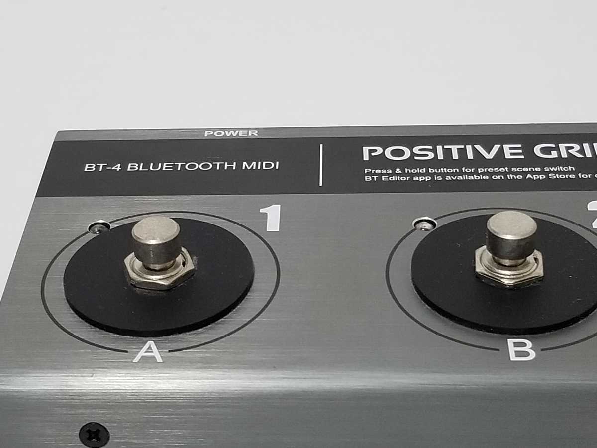 美品　全額返金保証付　Positive Grid BT4 Bluetooth MIDI Footswtich