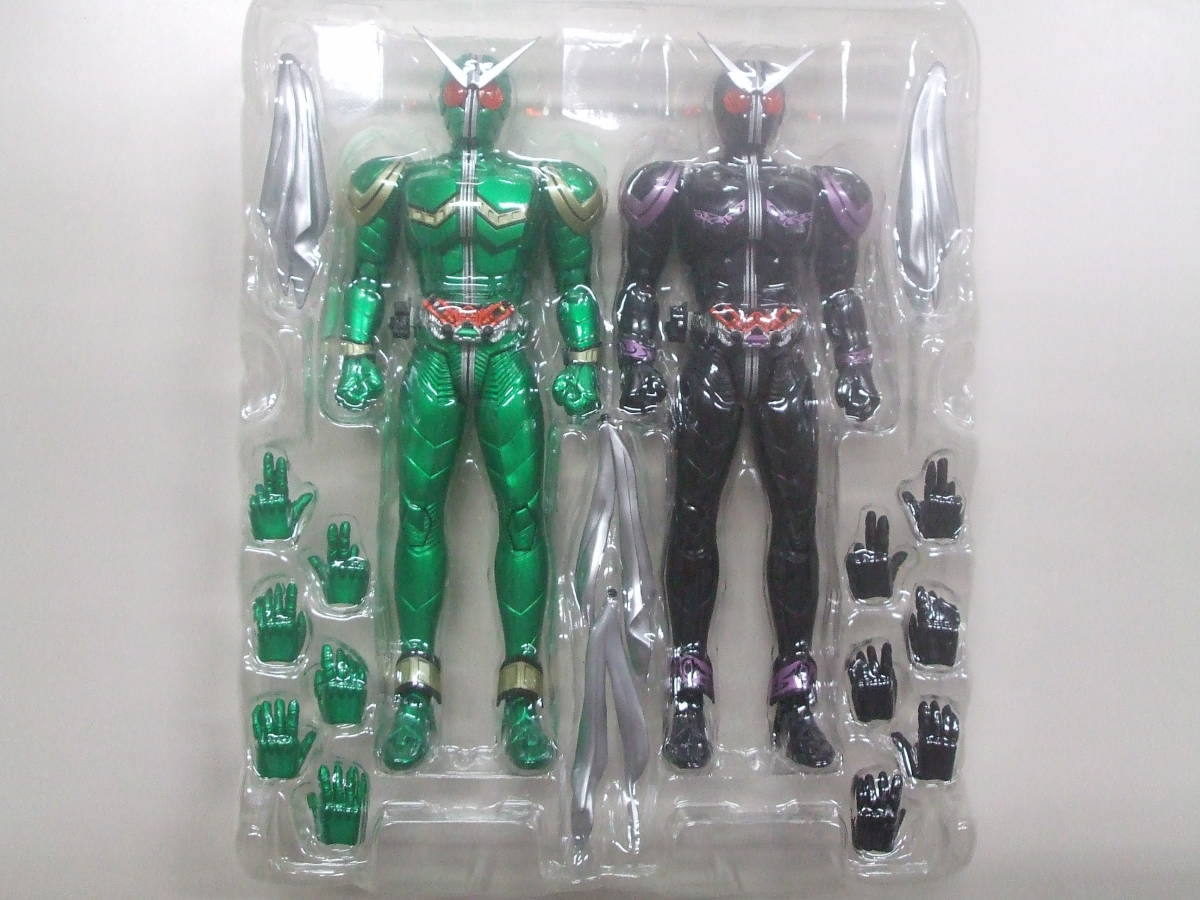  higashi . hero net limitation S.H.Figuarts Kamen Rider W Cyclone Cyclone & Joker Joker secondhand goods transportation box attaching 