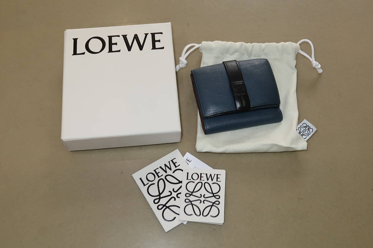 ヤフオク! - LOEWE ロエベ 三つ折り財布 ミニウォレット