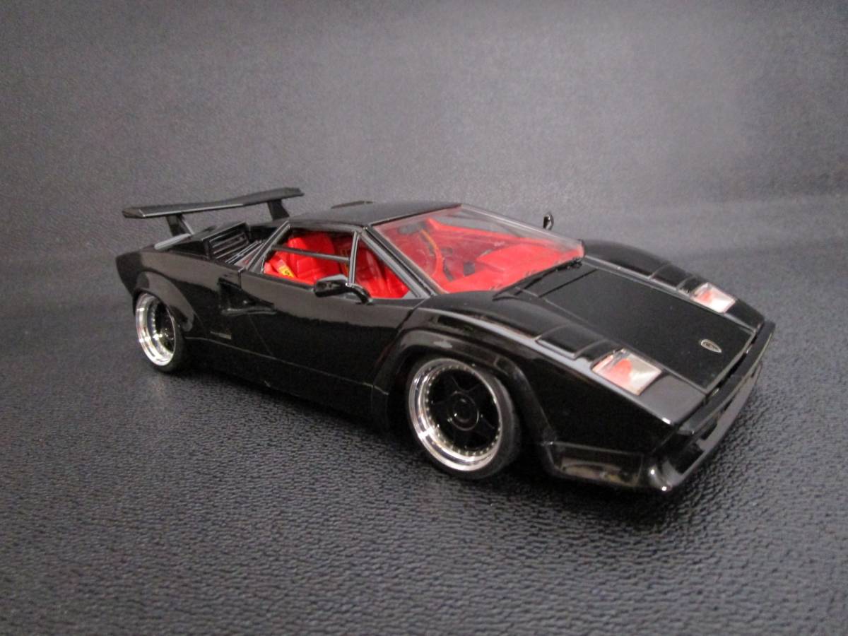 1/18 ランボルギーニカウンタック LAMBORGINI COUNTACH 5000