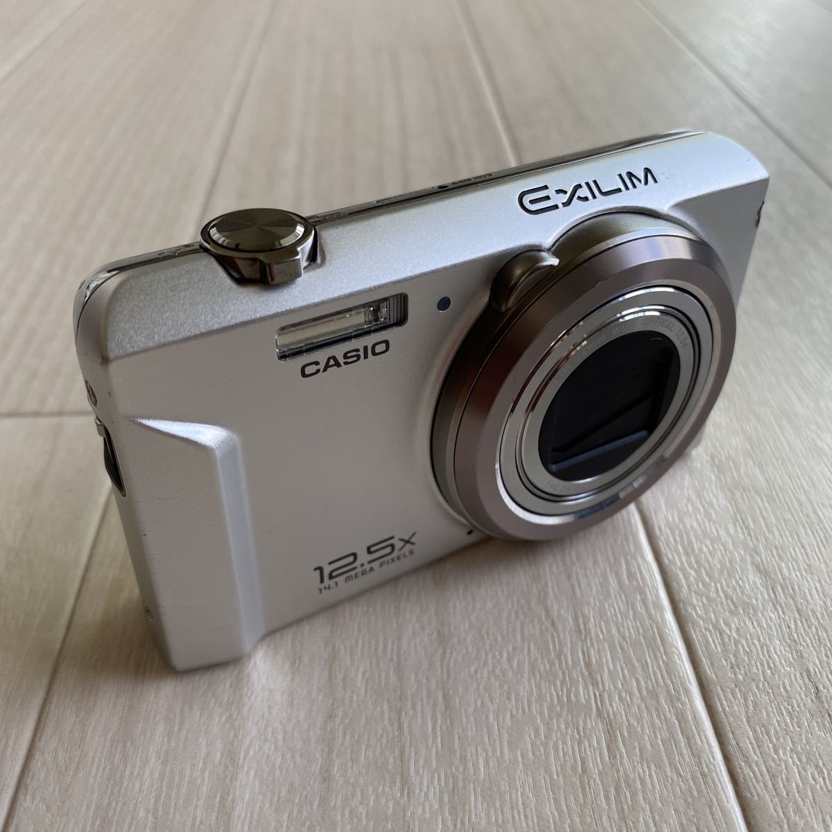 商品 ジャンク品 CASIOのデジカメ sushitai.com.mx