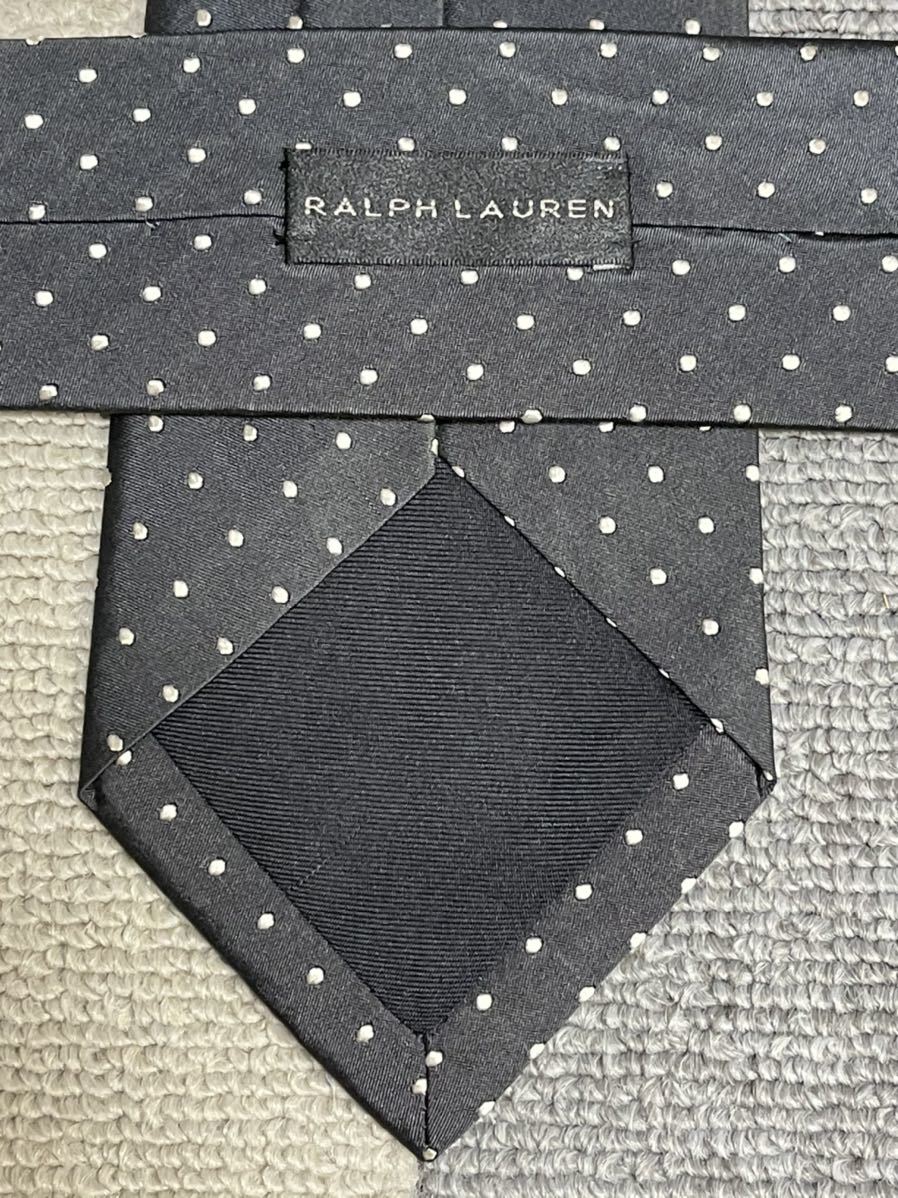  almost unused "RALPH LAUREN BLACK LABEL" Ralph Lauren Black Label thin dot brand necktie 106041