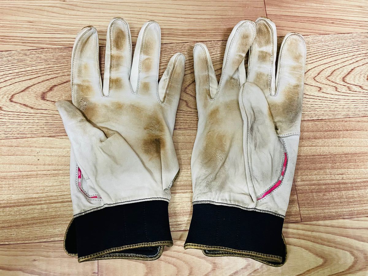 広島カープ 菊池涼介選手 実使用バッティンググローブ|Yahoo 広島カープ 菊池涼介選手 実使用バッティンググローブ|Yahoo