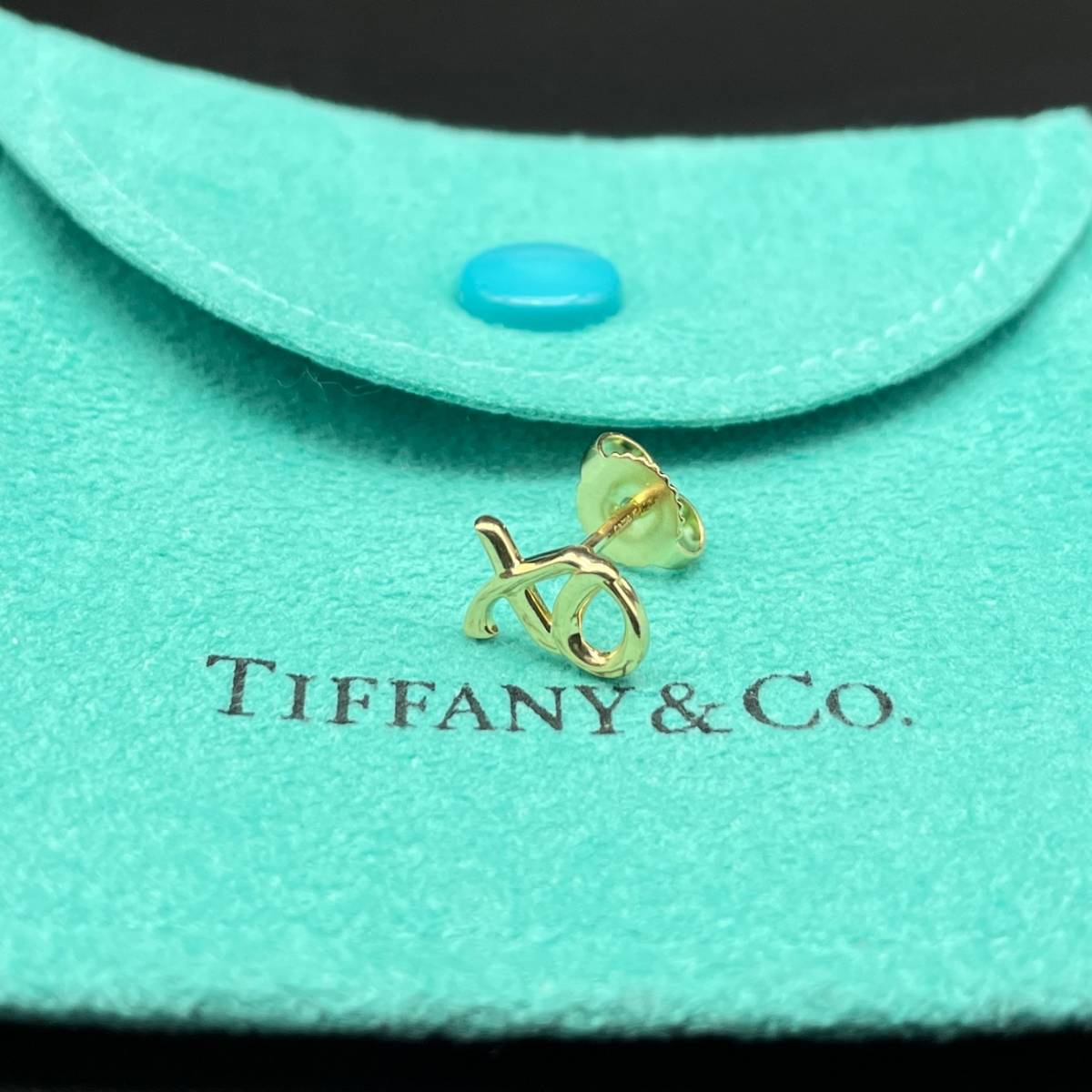 希少 未使用 Tiffany&Co ティファニー XO ハグ & キス イエロー 希少 未使用 Tiffany&Co ティファニー XO ハグ & キス イエロー