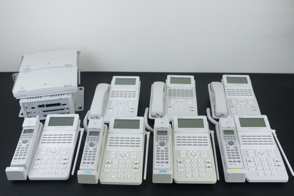 15年製!!【NTT】αA1 ビジネスフォン１０点セット（A1-24STEL-1W）（A1-24CCLSTEL-1W）（A1-MES-1）業務用電話機　現状品 NTT