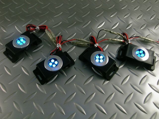Led フット イルミネーション ランプ ブルー 台座 スイッチ付き カー用品 インテリア エクステリア 内装 外装 ライト ホワイト 車 Led フット イルミネーション ランプ ブルー 台座 スイッチ付き カー用品 インテリア エクステリア 内装 外装 ライト ホワイト 車