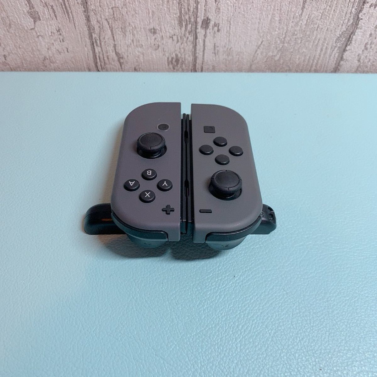 ほぼ未使用 人気カラー 廃盤グレー Switch 左右 ジョイコンJoy-Con