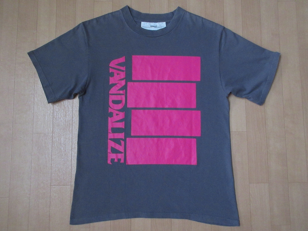 Yahoo!オークション - 00's VANDALIZE フラッグ ロゴ Tシャツ S