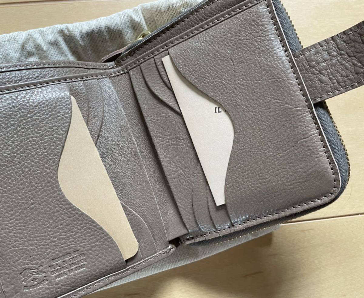 toru tiger Il Bisonte round fastener folding twice purse new goods unused gray leather original leather 