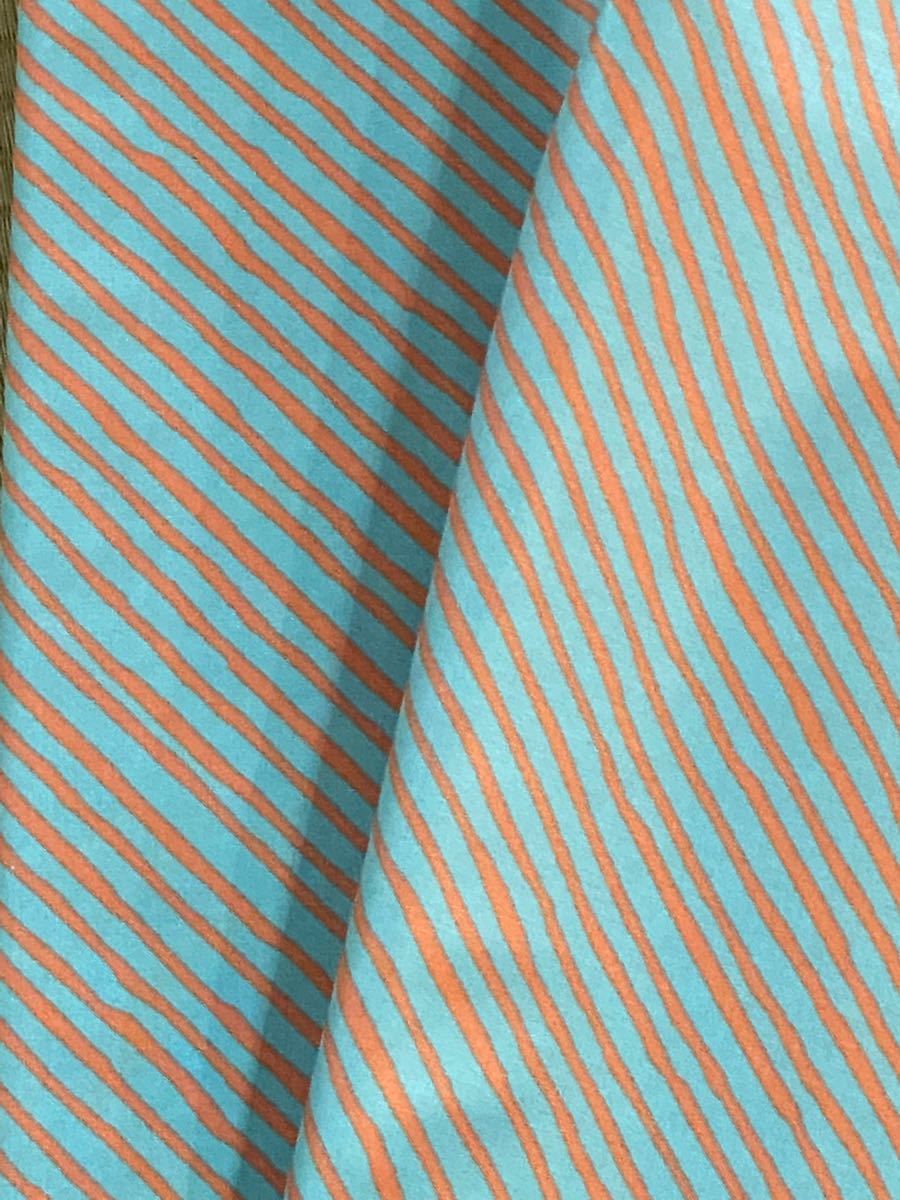 ロラライハリス 生地 Quirky Bias Stripe G/Y/B Bias Stripe 水色/紫/オレンジ 110×45