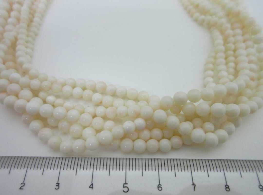 [TOP].. coral 60.5g necklace loose bracele netsuke s756.