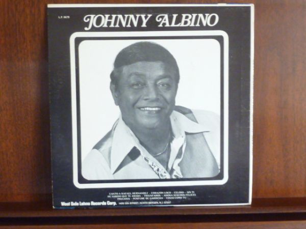 ジョニー・アルビーノ/トリオ・サン・ファン/EXITOS DE ORO-0679（LP）_画像2