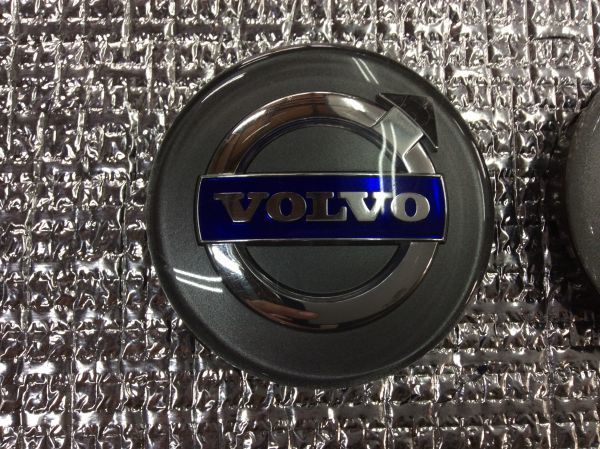 V50 ボルボ VOLVO 純正 ホイール センターキャップ ホイールキャップ センターカバー NO.1120_画像2