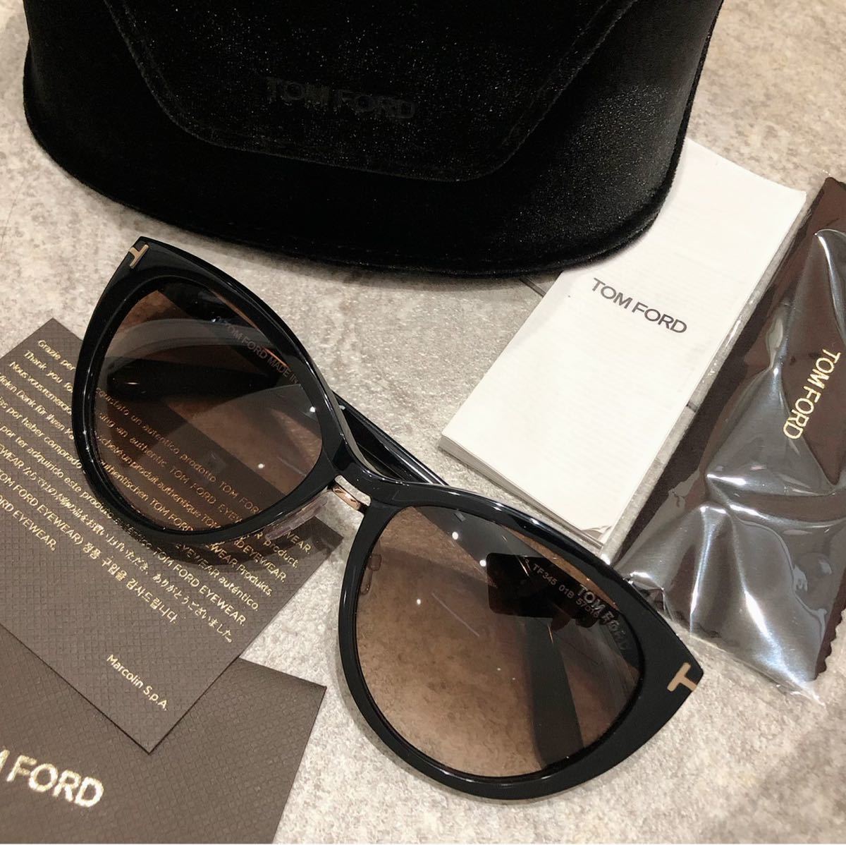 1点限 TOMFORD サングラス ブラック ユニセックス トムフォード 黒