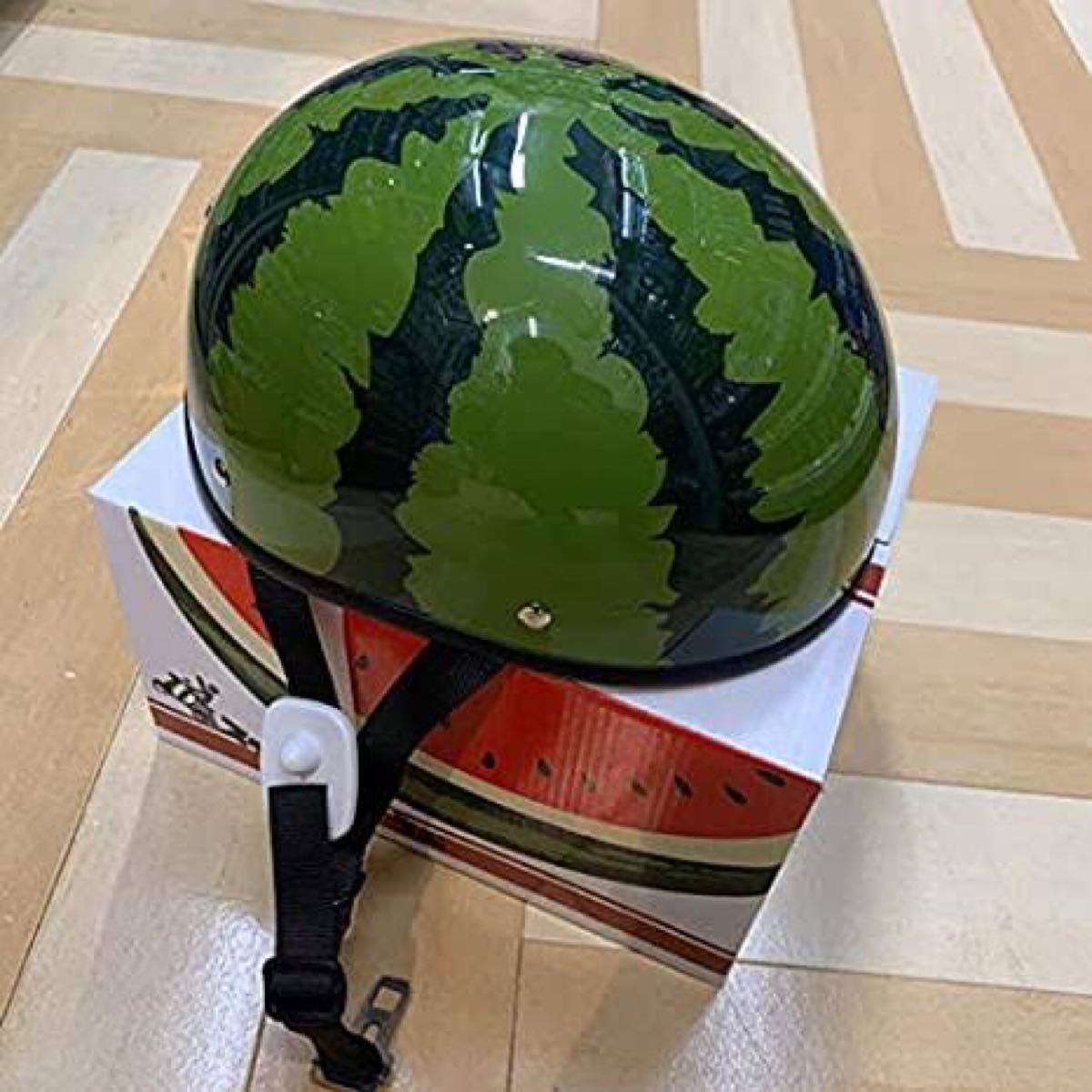 送料無料 新品未使用 スイカヘルメット 出川哲郎 充電させて 送料無料 新品未使用 スイカヘルメット 出川哲郎 充電させて