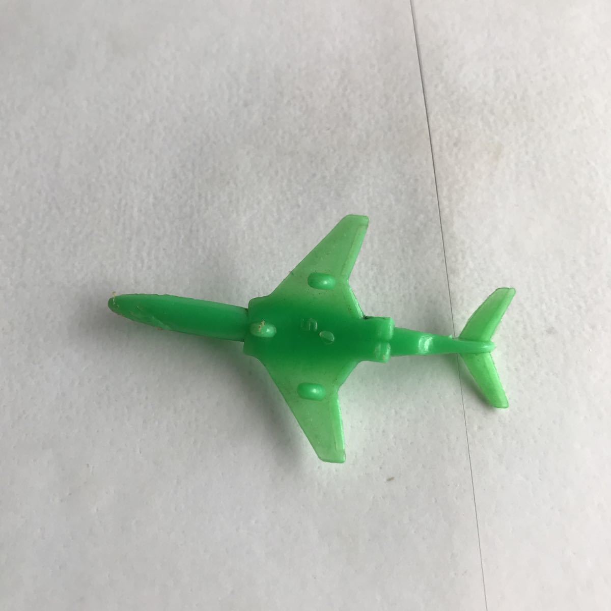 □当時物グリコ?おまけ 戦闘機 飛行機昭和レトロb□検)おまけ □当時物グリコ?おまけ 戦闘機 飛行機昭和レトロb□検)おまけ