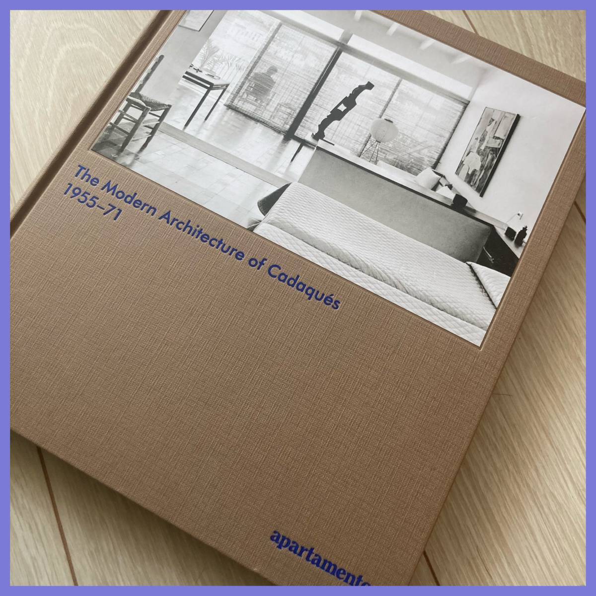 洋書 人気雑誌編集【The Modern Architecture of Cadaqus 1955-71】アパルタメント/apartamento発行/建築/インテリア