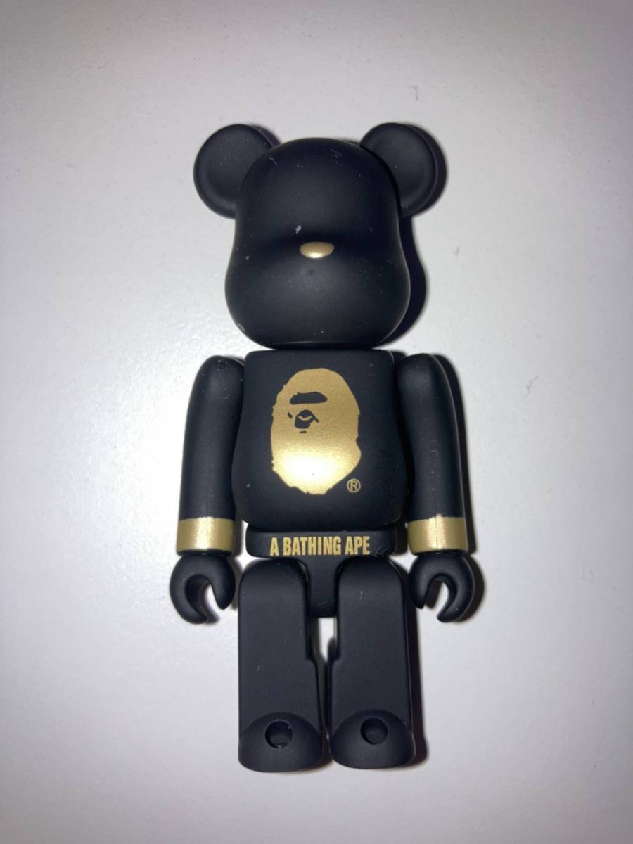 ベアブリック 100% BE@RBRICK A BATHING APE x mastermind BAPE エイプ マスターマインド 【メディコム・トイ(MEDICOM TOY)】_画像1