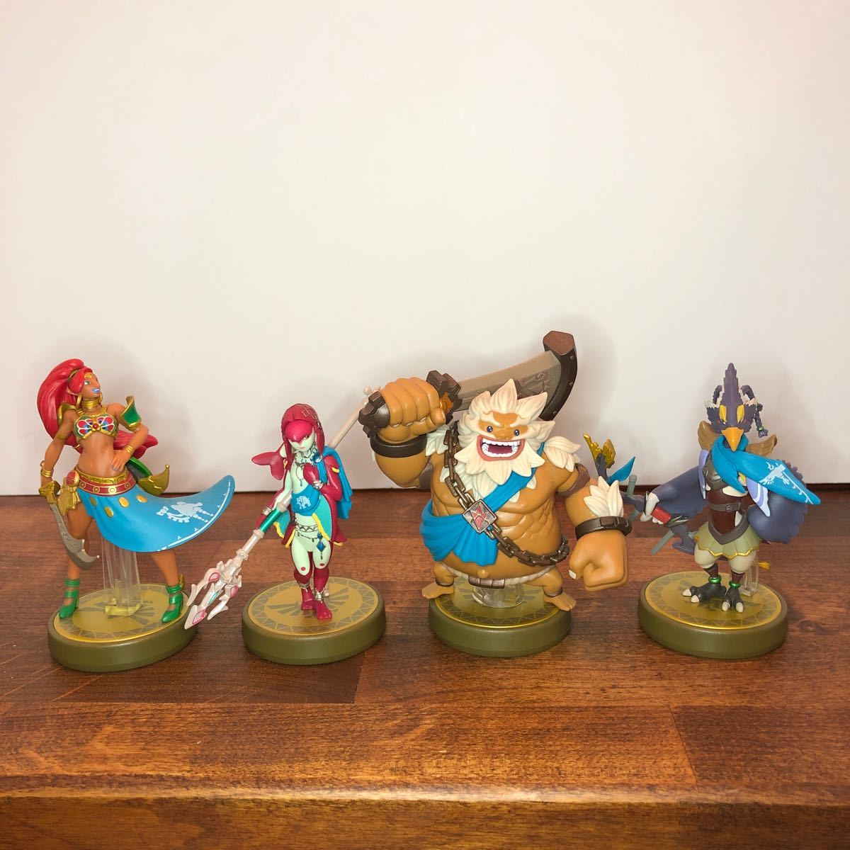 ゼルダの伝説ブレスオブザワイルド 英傑セット リーバル ウルボザ ダルケル ミファー amiibo アミーボ