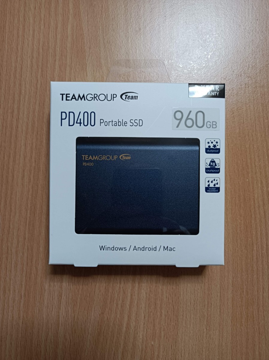 TEAM 外付けSSD PD400 960GB T8FED4960G0C108