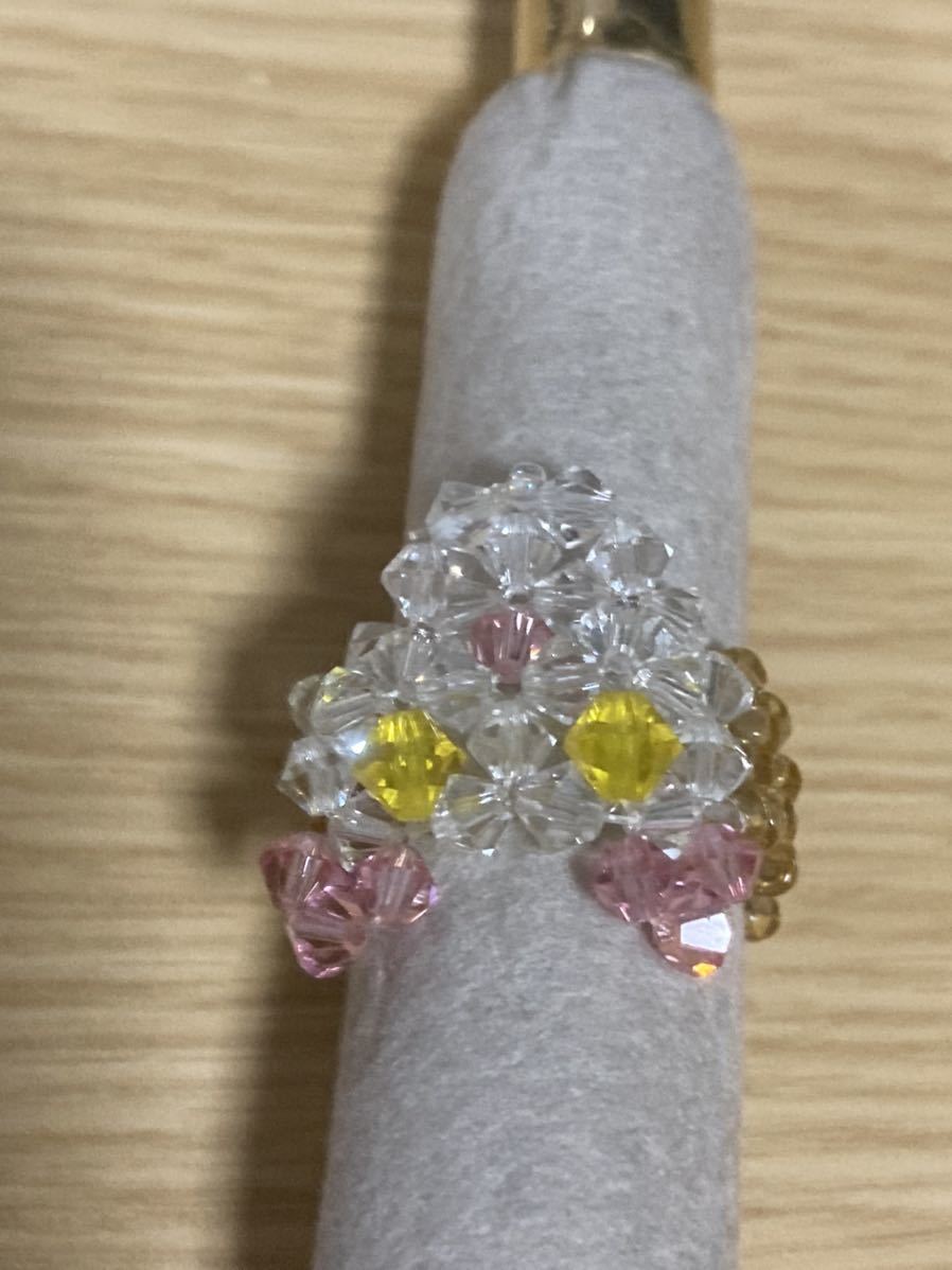  hand made glass beads ring cat ( Swarovski ) size length some 2.3 centimeter width some 2.2 centimeter ring size approximately 15~18 number F.