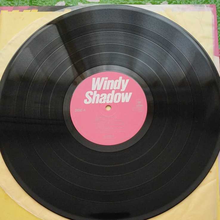 松田聖子 WINDY SHADOW LPレコード_画像6