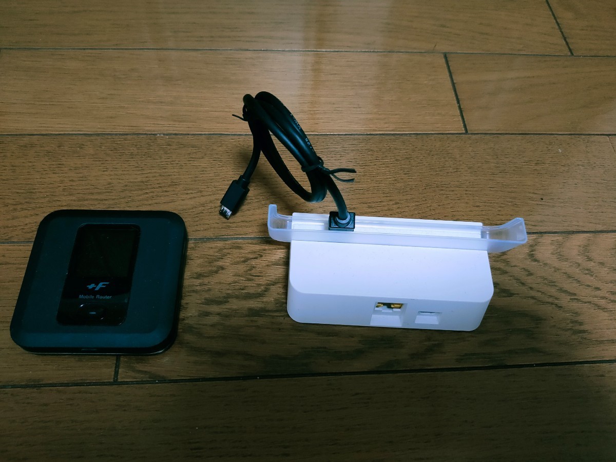 富士ソフト FS030W 社外クレードル付き|Yahoo!フリマ(旧PayPay 富士ソフト FS030W 社外クレードル付き|Yahoo!フリマ(旧PayPay