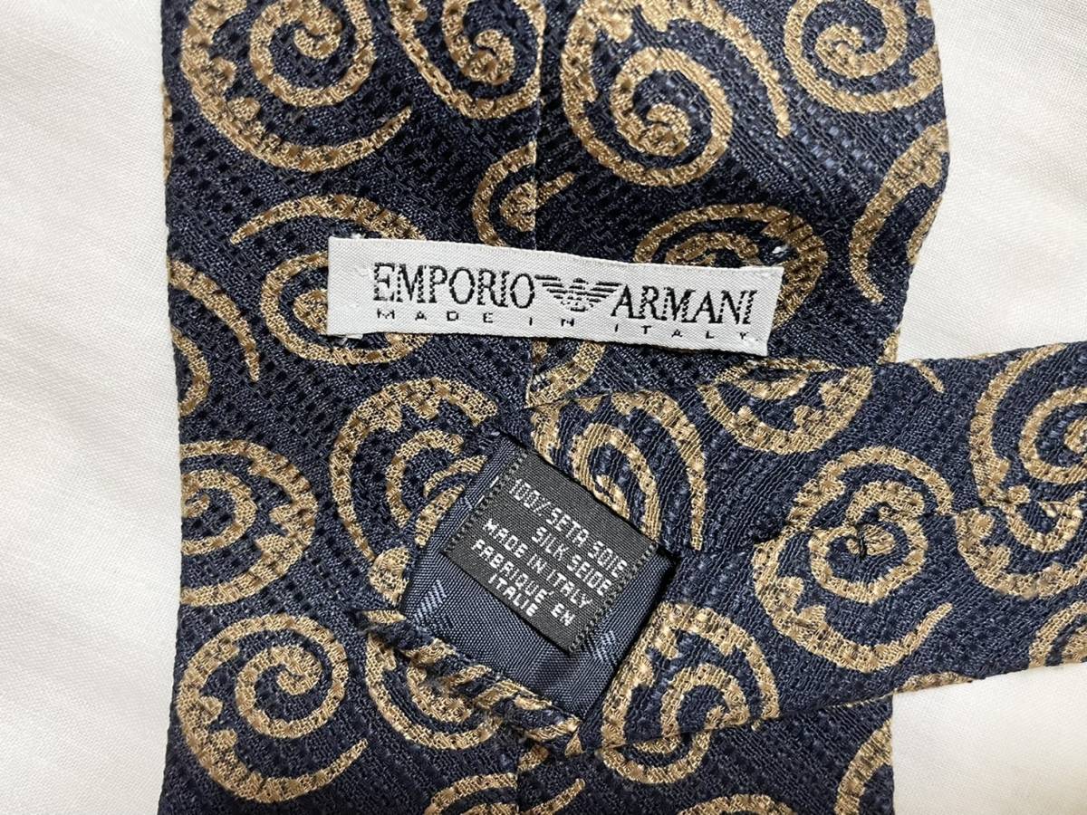 美品　イタリア製　EMPORIO ARMANI エンポリオ アルマーニ ネクタイ　 柄_画像3